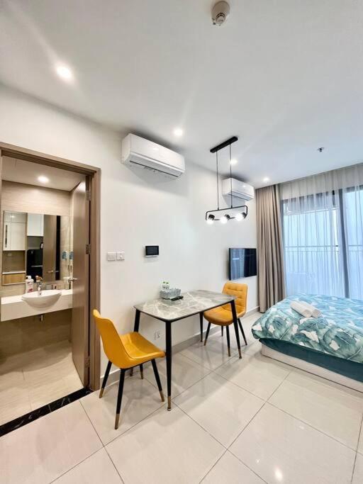 Vinhomes Smartcity- Ho Dich Vu - Zhomestay 13216 Hà Nội