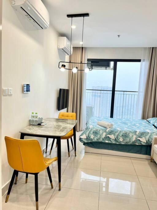 Vinhomes Smartcity- Ho Dich Vu - Zhomestay 13216 Căn hộ